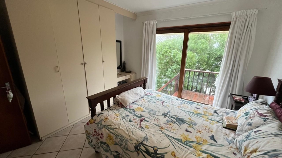 6 Bedroom Property for Sale in Oyster Bay Eastern Cape